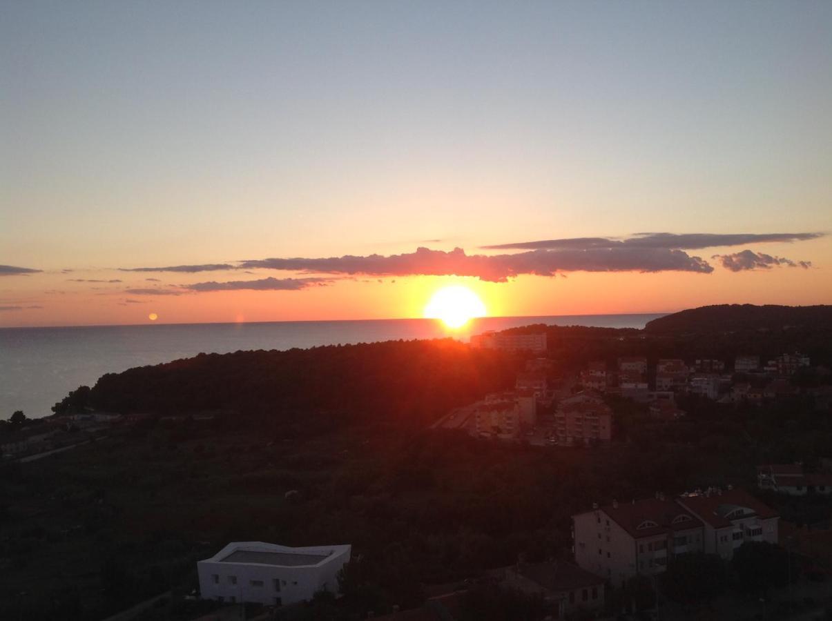 Sunset Apartment Pula Exterior photo